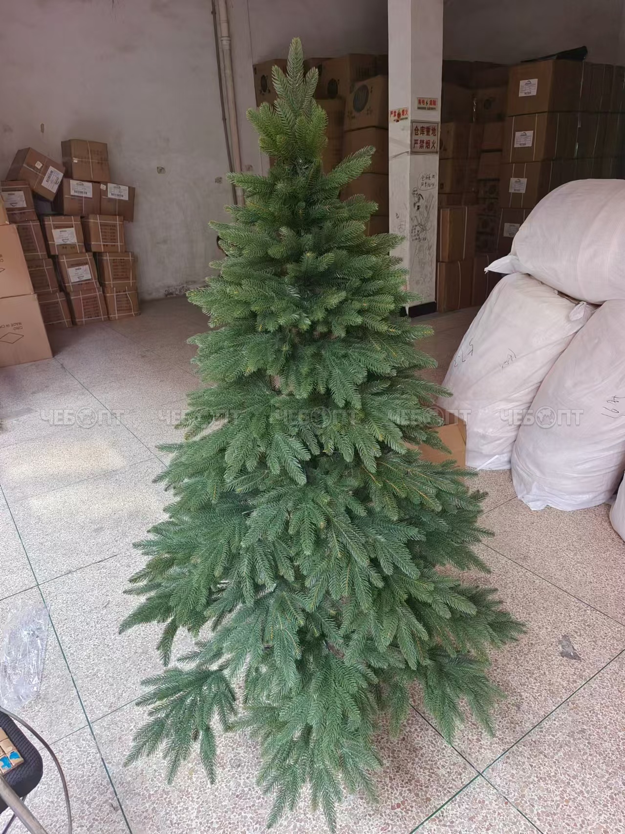 Елка (Ель) новогодняя искусственная ПРЕМИУМ литая h - 180 см, 719 веток ПЕ, арт. 300271 $ [1] GOODSEE. ЧЕБОПТ.