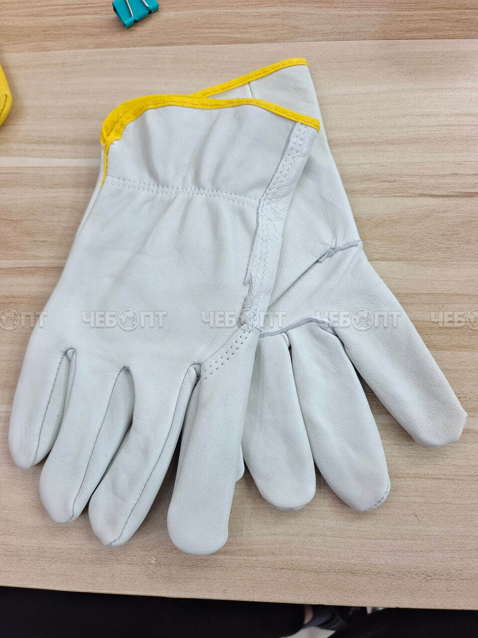 Краги-перчатки спилковые КОЖАННЫЕ цвет в ассортименте, арт. 160023 $ [12/240] GOODSEE. ЧЕБОПТ.